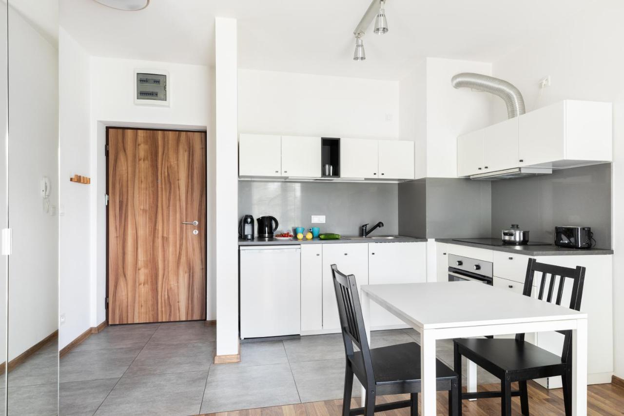 Wagonowa P&O Apartments Varsovie Extérieur photo